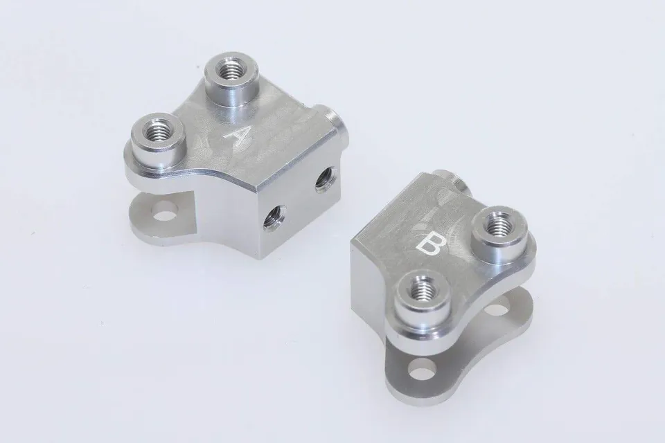 CEN Kaos CKQ0304 supports 4-link alu A+B
