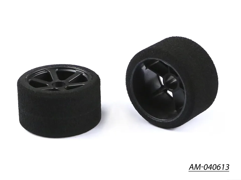 Arrowmax AM-040613 pneus mousse avant 1/12 32 Shore carbone