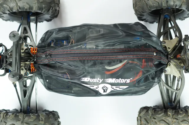 Dusty Motors M Carson housse châssis Dirt Warrior 4WD anti-poussière